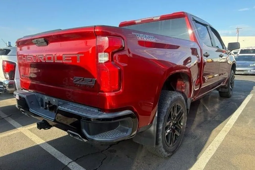 2021 Chevrolet Silverado 1500 Custom Trail Boss photo 1