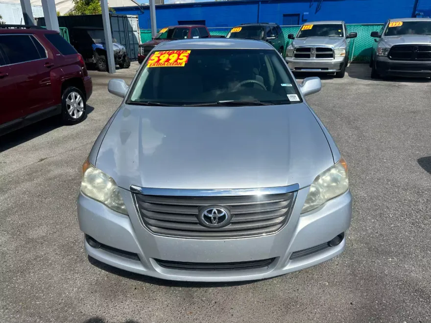2008 Toyota Avalon Touring photo 1
