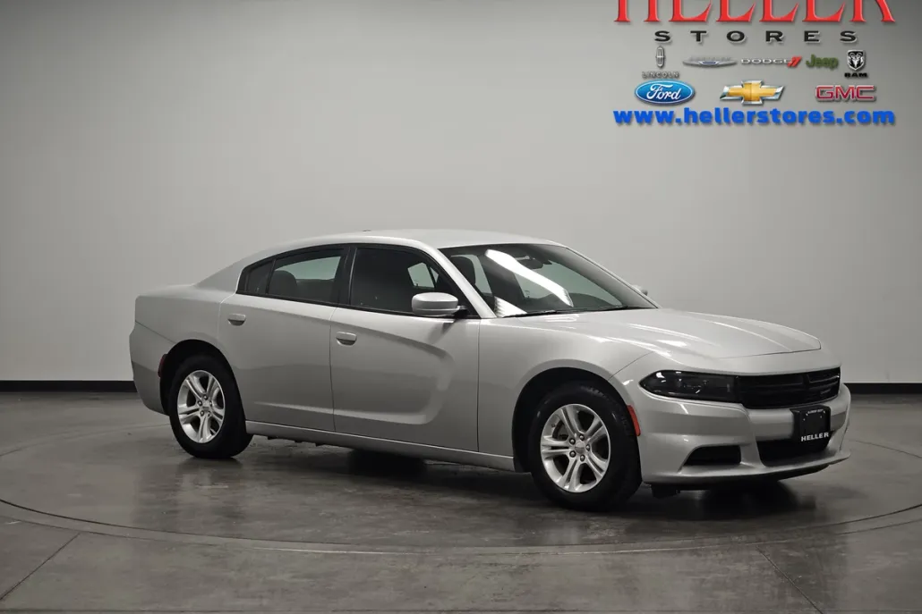 2022 Dodge Charger SXT photo 1