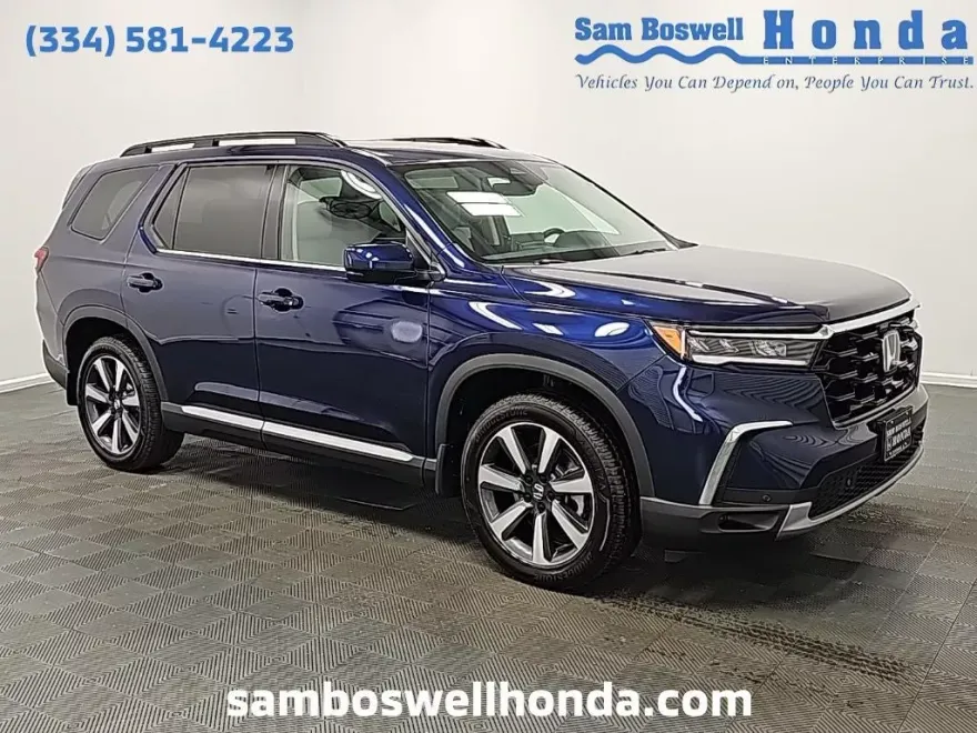 2025 Honda Pilot Touring photo 1
