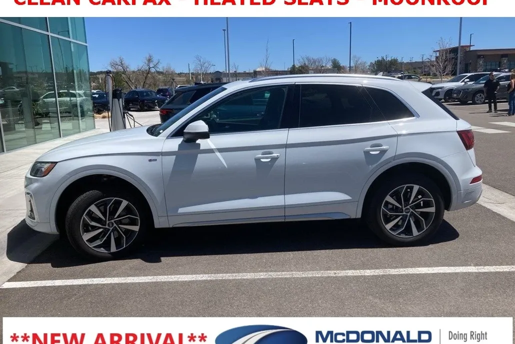 2022 Audi Q5 45 S line Premium photo 1
