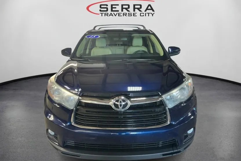 2015 Toyota Highlander XLE photo 1