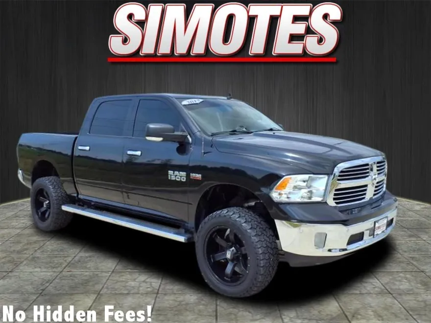 2017 Ram 1500 SLT photo 1