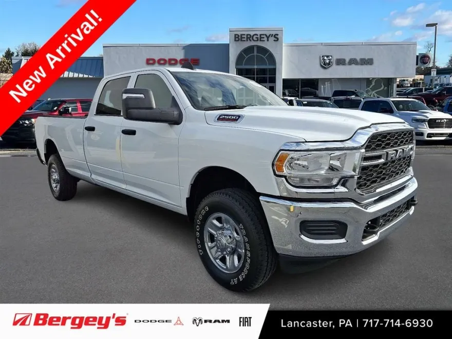 2023 Ram 2500 Tradesman photo 1