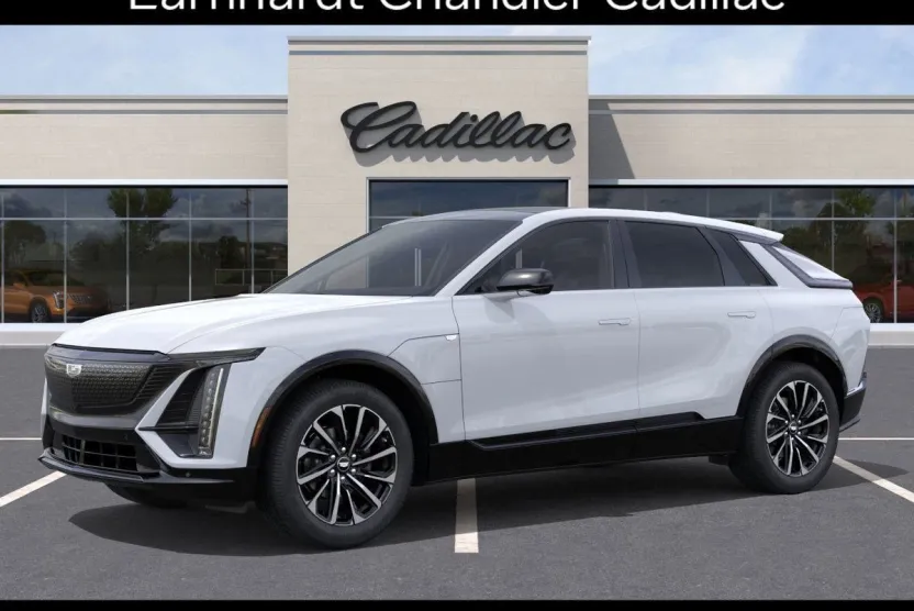 2026 Cadillac Lyriq Sport photo 1