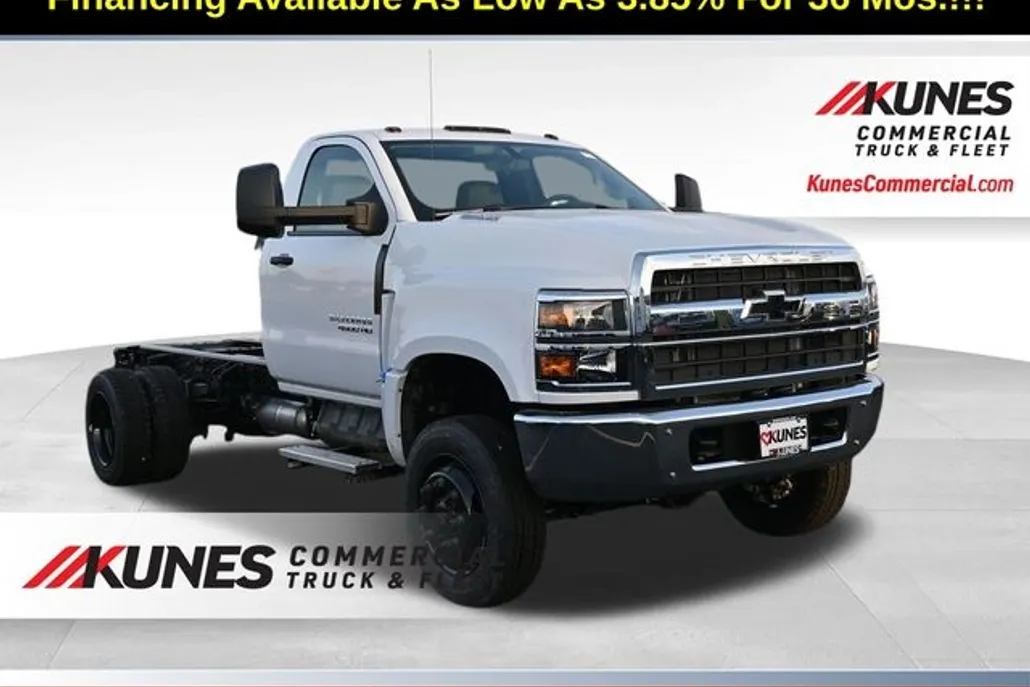 2024 Chevrolet Silverado 4500HD Work Truck photo 1