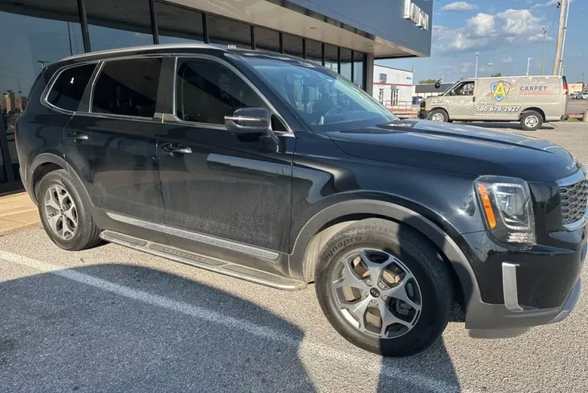 2020 Kia Telluride EX photo 1