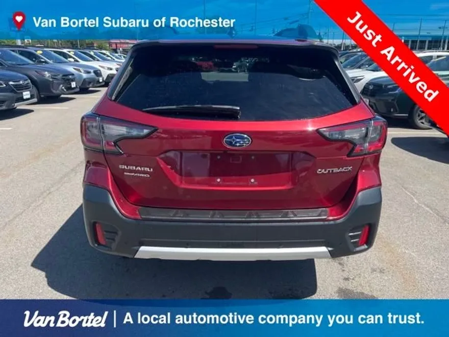 2020 Subaru Outback Limited photo 1