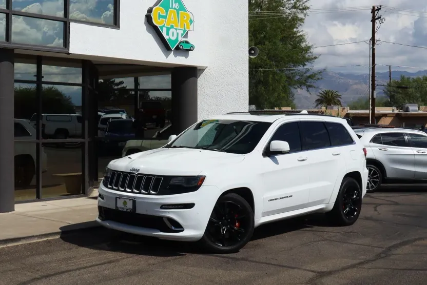 2014 Jeep Grand Cherokee SRT8 photo 1