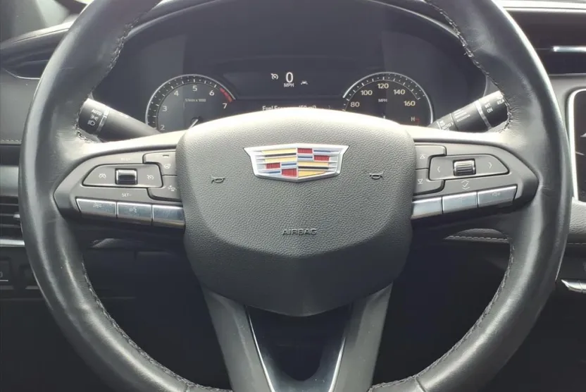 2022 Cadillac XT4 Premium Luxury photo 1