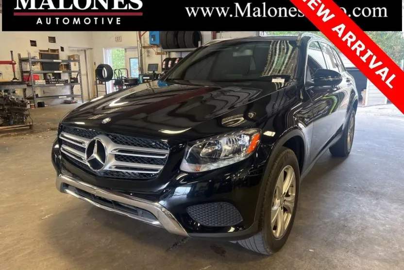 2016 Mercedes Benz GLC 300 photo 1