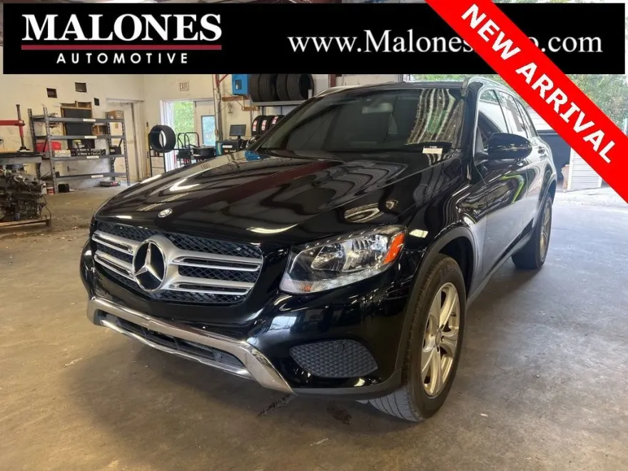 2016 Mercedes Benz GLC 300 photo 1