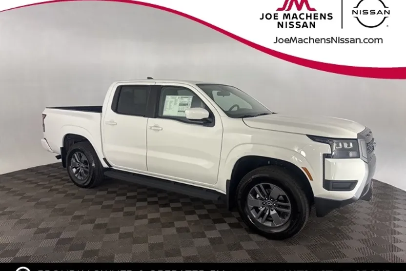 2026 Nissan Frontier Crew Cab SV photo 1