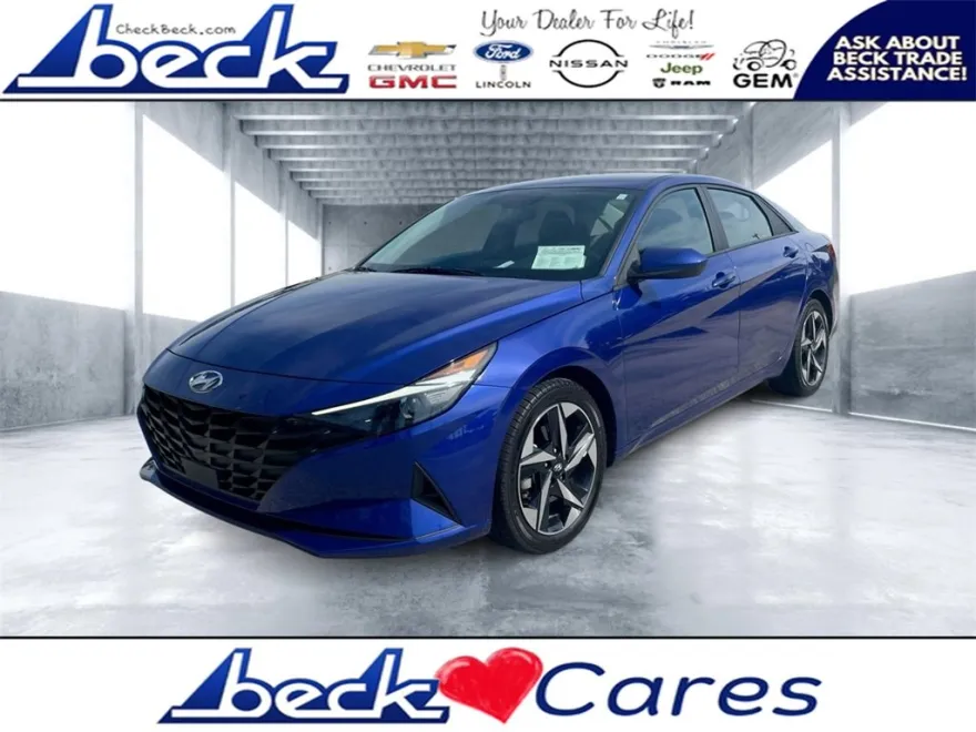 2023 Hyundai Elantra SEL photo 1