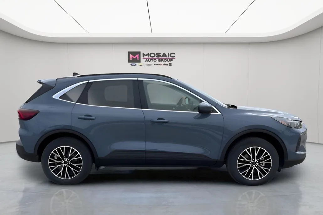 2025 Ford Escape Plug-In Hybrid Base photo 1
