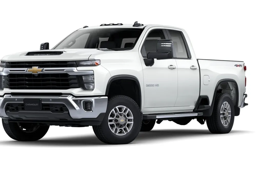 2025 Chevrolet Silverado 2500HD LT photo 1