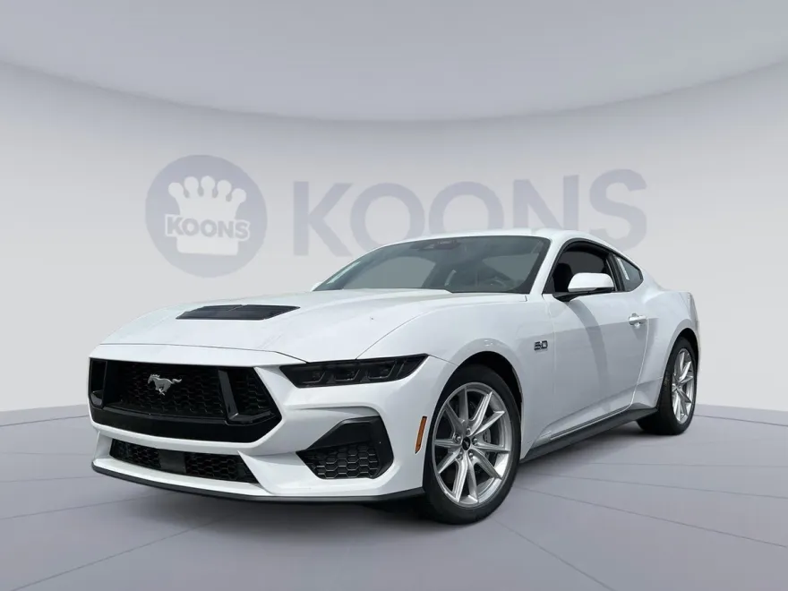 2025 Ford Mustang GT Premium photo 1