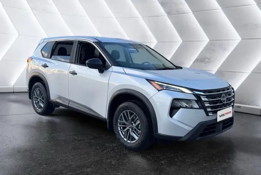 2025 Nissan Rogue S photo 1