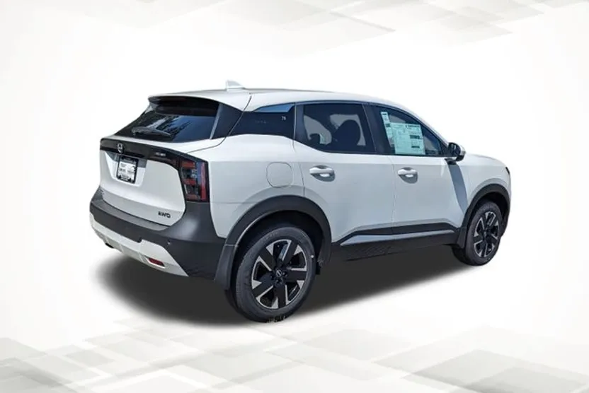 2025 Nissan Kicks SV photo 1