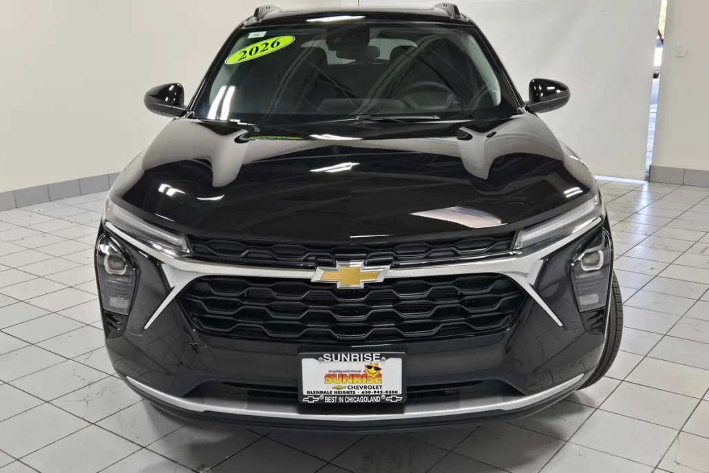 2026 Chevrolet Trax LT photo 1
