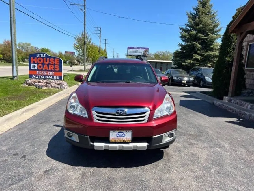 2012 Subaru Outback 2.5i Limited photo 1