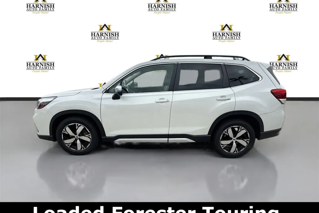 2020 Subaru Forester Touring photo 1