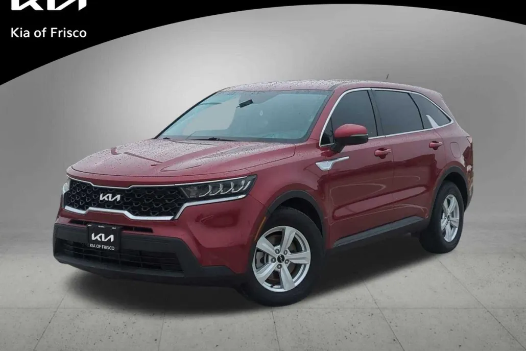 2023 Kia Sorento LX photo 1