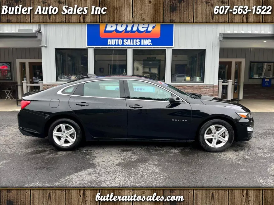 2023 Chevrolet Malibu 1LT photo 1