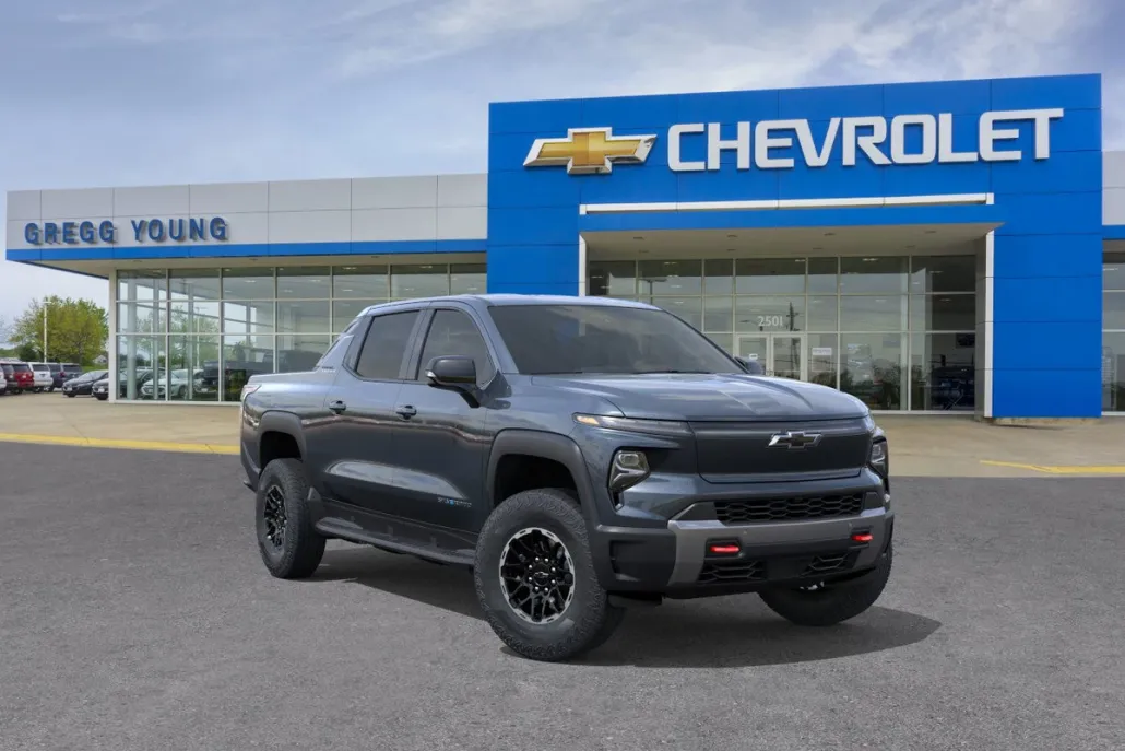2026 Chevrolet Silverado EV Trail Boss photo 1