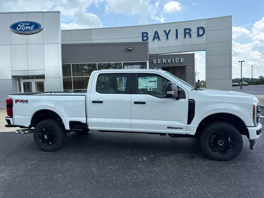2025 Ford F-250 XL photo 1