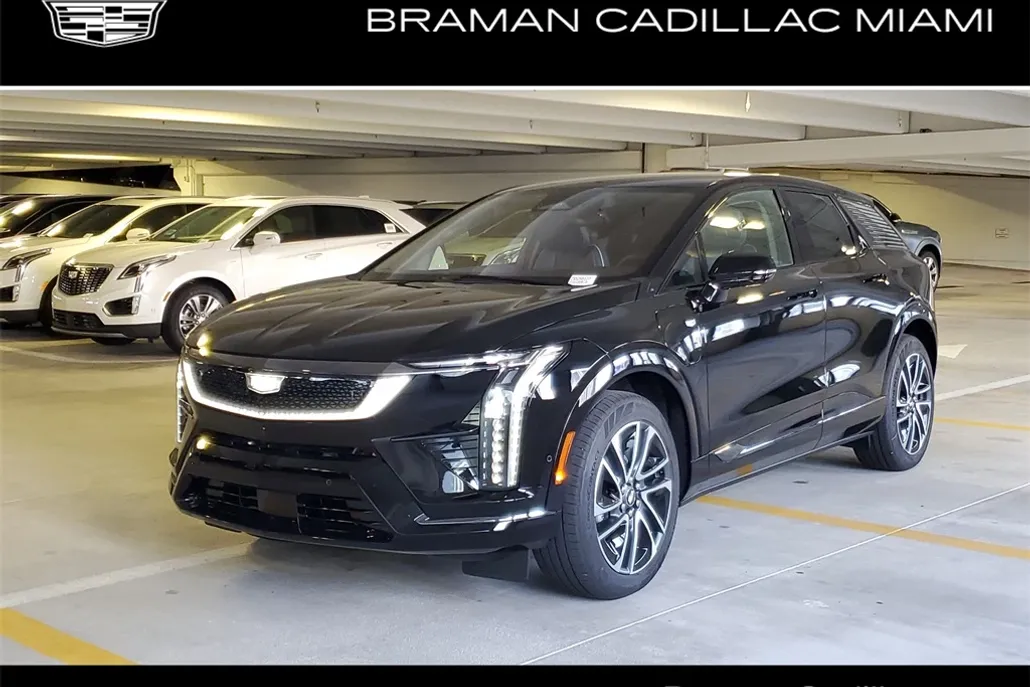 2025 Cadillac Optiq Sport photo 1