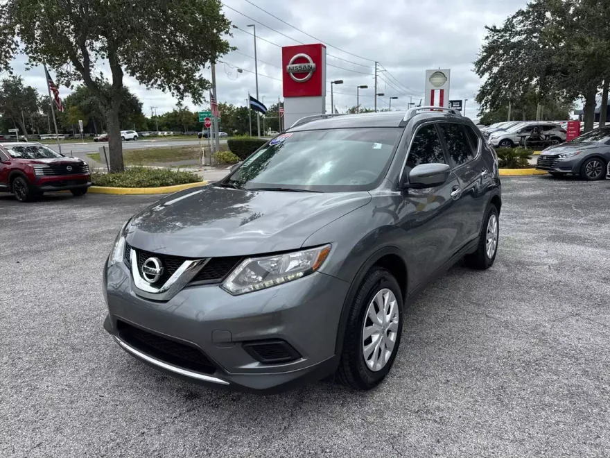 2016 Nissan Rogue S photo 1