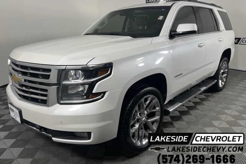 2016 Chevrolet Tahoe LT Z71 photo 1