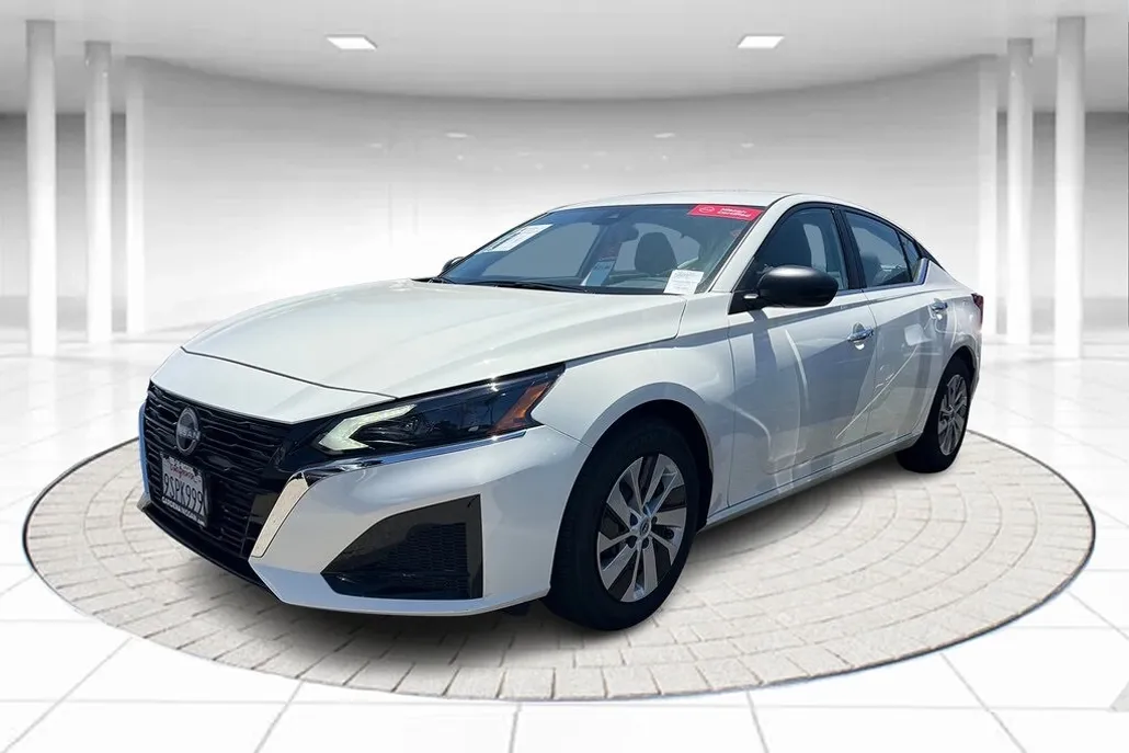 2025 Nissan Altima 2.5 S photo 1
