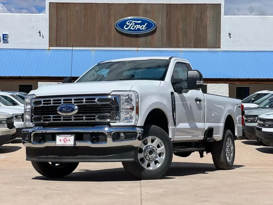 2024 Ford F-250 XLT photo 1