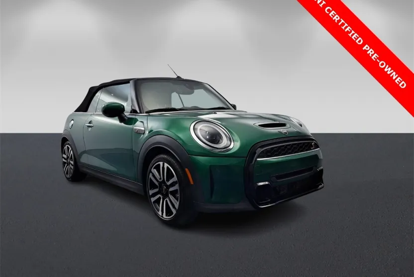 2024 Mini Cooper Convertible Signature photo 1