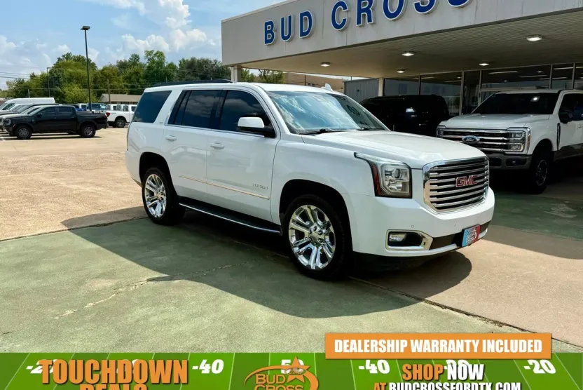 2017 Gmc Yukon SLT photo 1