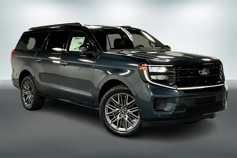 2025 Ford Expedition MAX Platinum photo 1