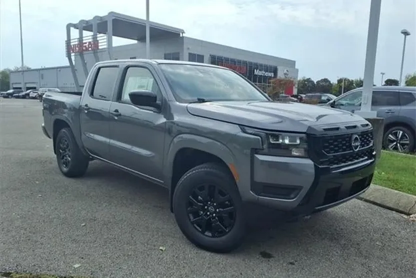 2026 Nissan Frontier Crew Cab SV photo 1