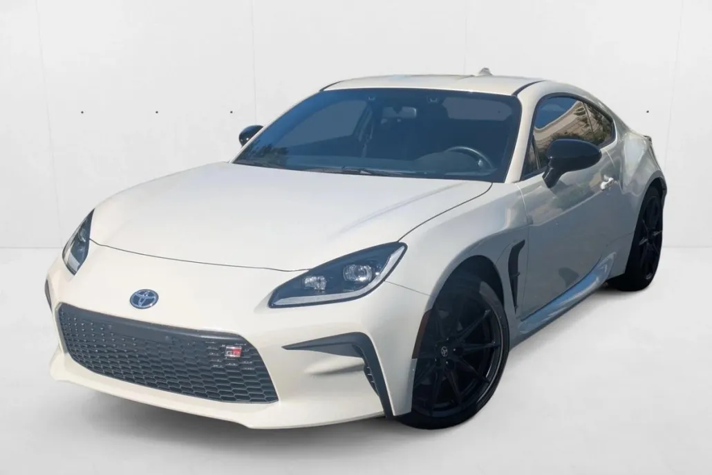 2024 Toyota GR86 Premium photo 1