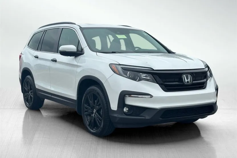 2021 Honda Pilot Special Edition photo 1