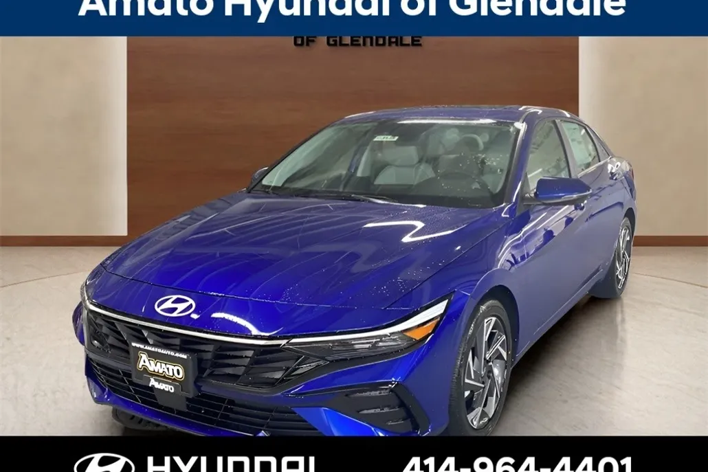 2025 Hyundai Elantra Limited photo 1