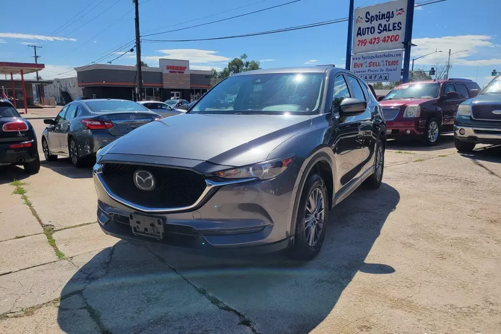 2019 Mazda CX-5 Touring photo 1