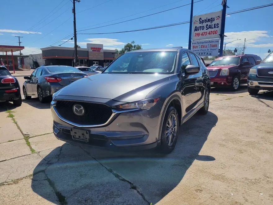 2019 Mazda CX-5 Touring photo 1