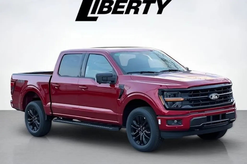 2025 Ford F-150 XLT photo 1
