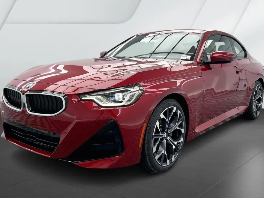 2025 Bmw 230i xDrive photo 1
