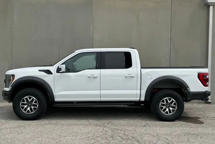 2023 Ford F-150 Raptor photo 1