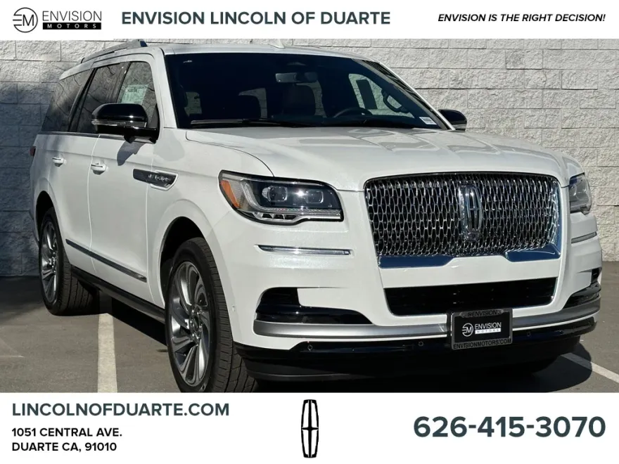 2024 Lincoln Navigator Reserve photo 1