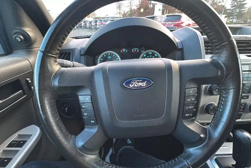 2012 Ford Escape XLT Sport photo 1