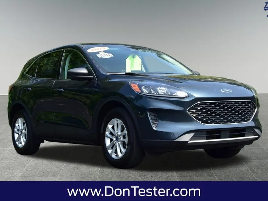 2022 Ford Escape SE photo 1